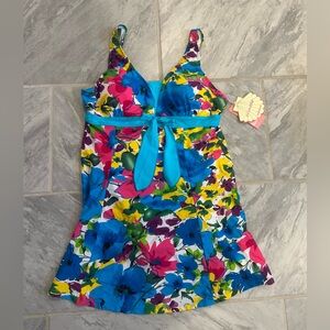 NWT Wantdo Womens One Piece Swimsuit Plus Size (16-18) Sundress Floral Print